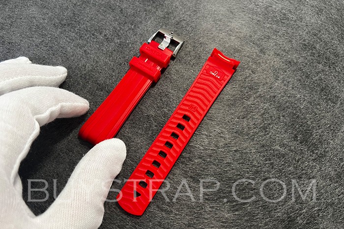 2023 New Color 20x18mm Red rubber strap for Omega Seamaster 300 With quality pin buckle