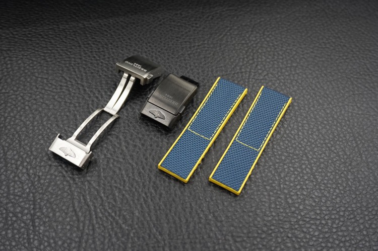 22/20mm Blue Front and Yellow Rubber Back. Breitling Avenger Watch Strap Combining Rubber And High-resistance Military Textile Fiber