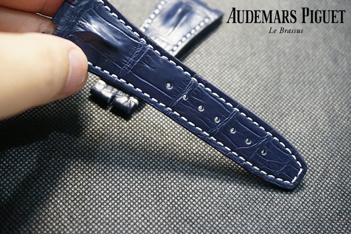 28mm Blue Hornback White Stitch Custom Handmade Alligator Crocodile Tang Buckle Strap Band For Audemars Piguet