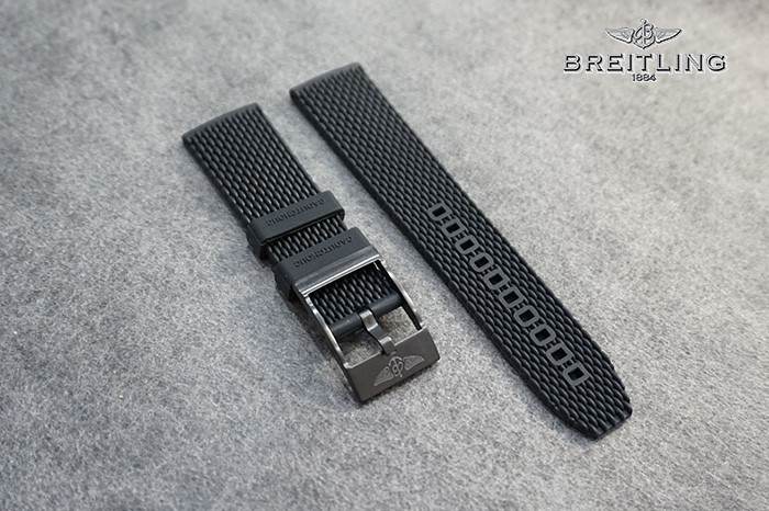 22x20 Super soft black rubber strap for Breitling Watch. With quality buckle