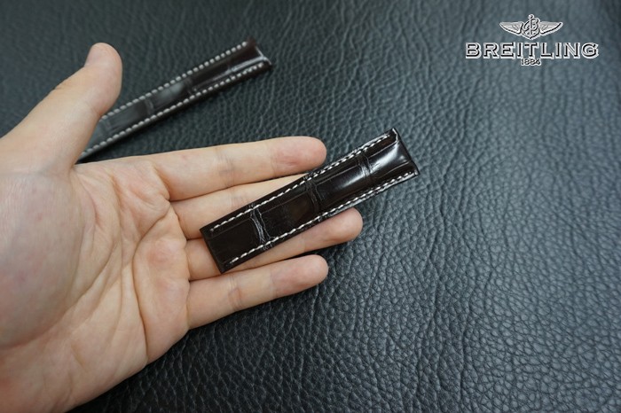 Hand-made 22mm folding buckle dark brown American slub pattern alligator leather strap for Breitling